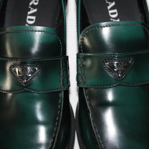 NWB PRADA Triangle Loafer Loafers Flats Bosco 40 - Picture 5 of 7